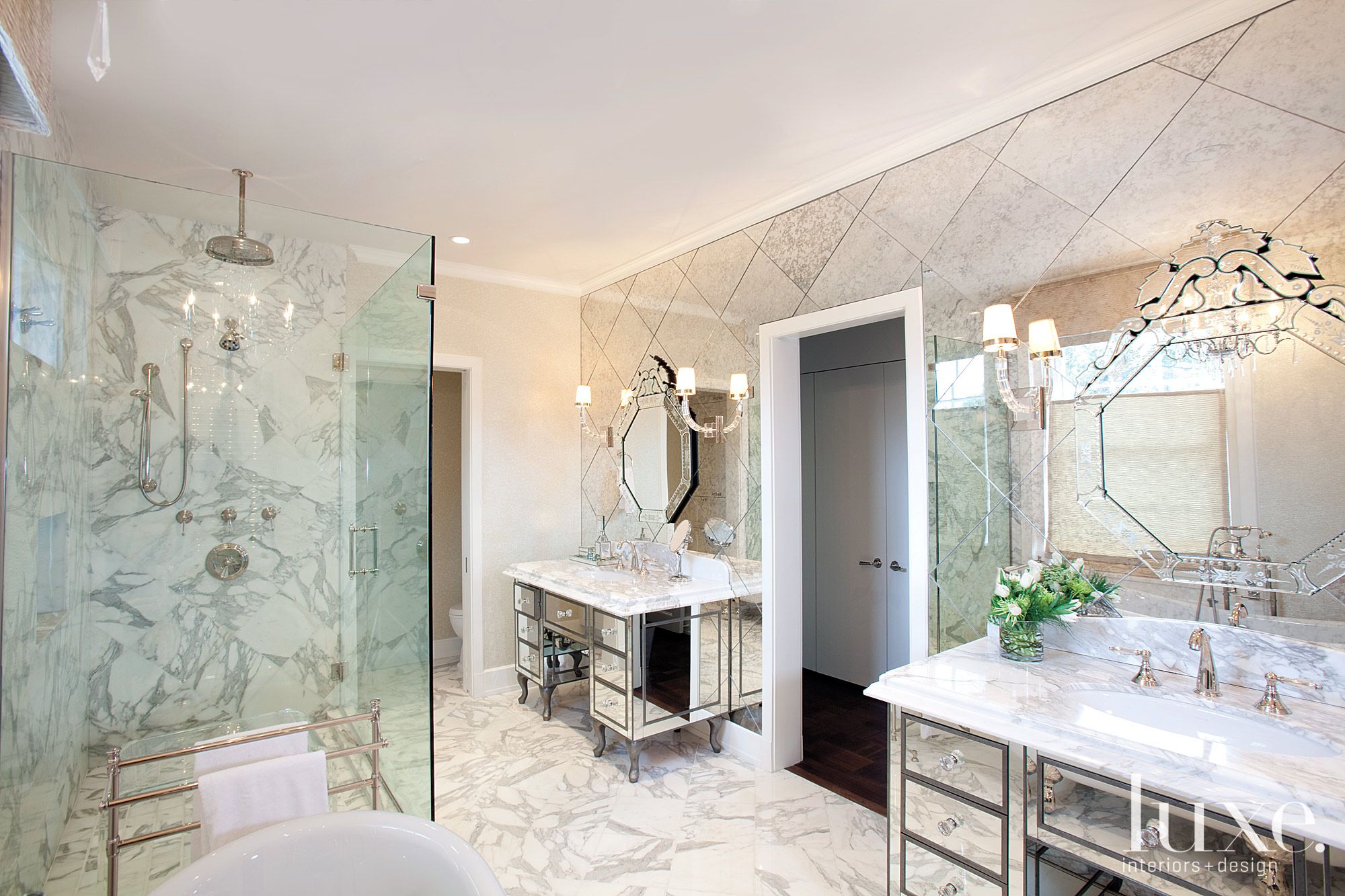 A Stately 1930s Neo Georgian Estate In Houston Luxe