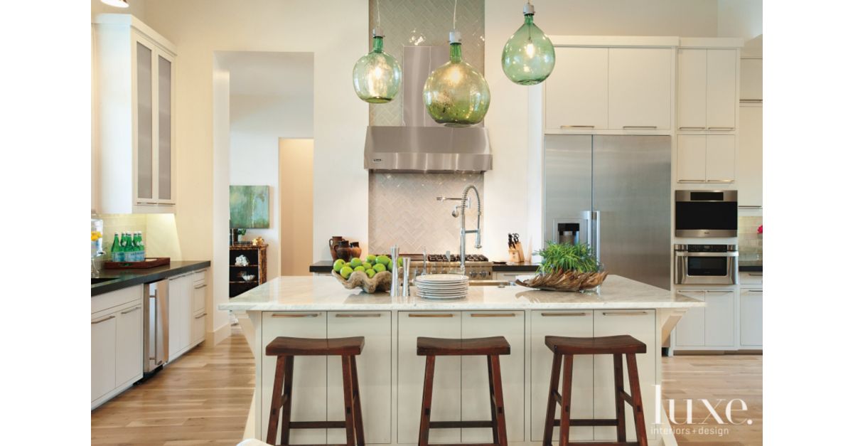 White and Cream Modern Kitchen with Dining Area - Luxe Interiors + Design