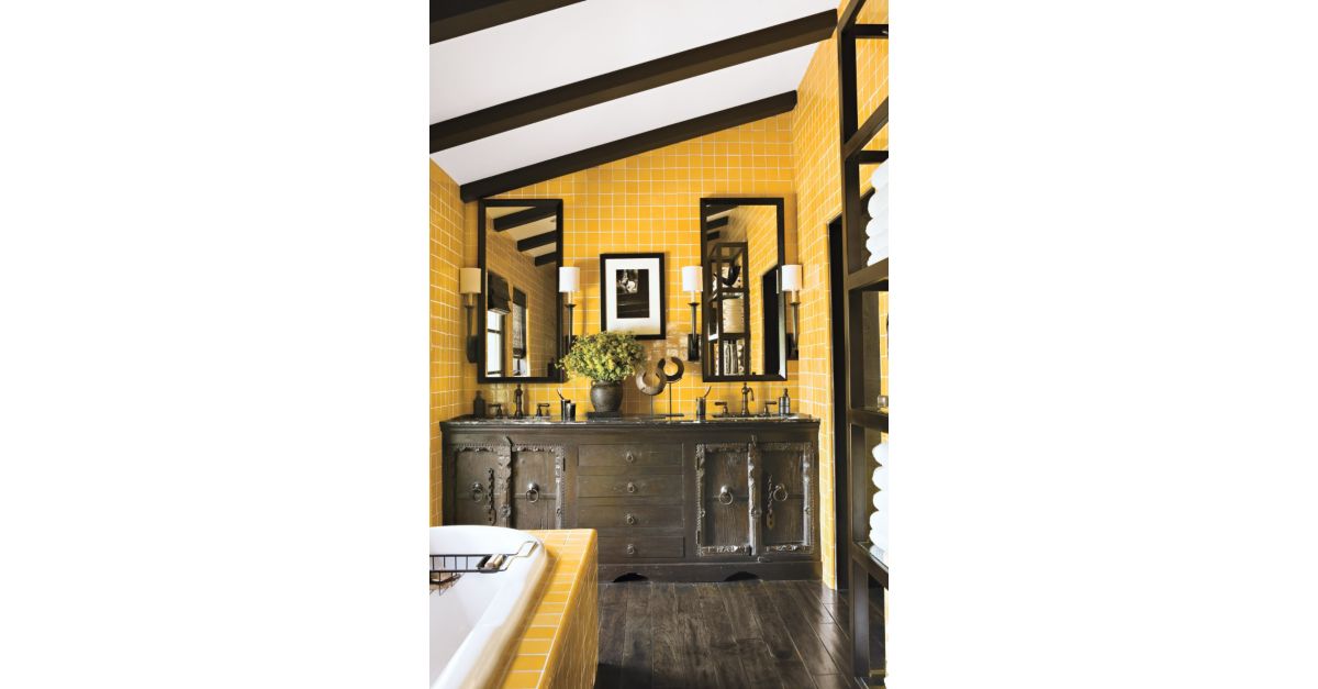 Spanish-Style Bathroom - Luxe Interiors + Design