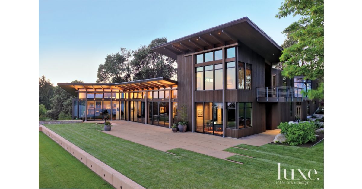 Modern  Sloped Roof Mountain Residence LuxeSource Luxe   Modern  Sloped Roof Mountain Residence LuxeSource Luxe