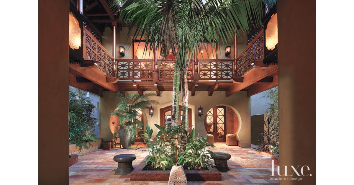 Exotic Interior Courtyard - Luxe Interiors + Design