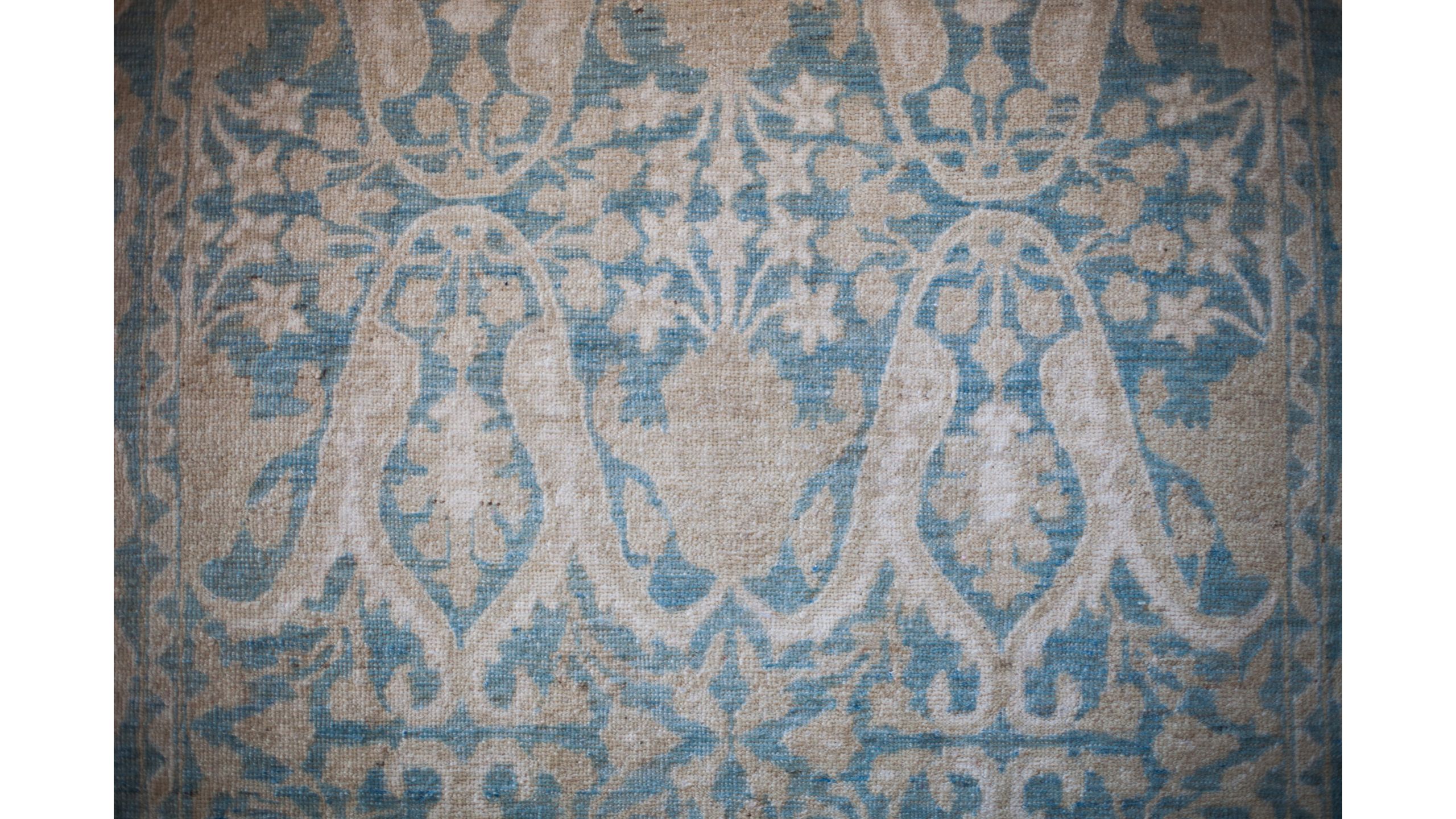 Artisan Rug Gallery Luxe Interiors + Design