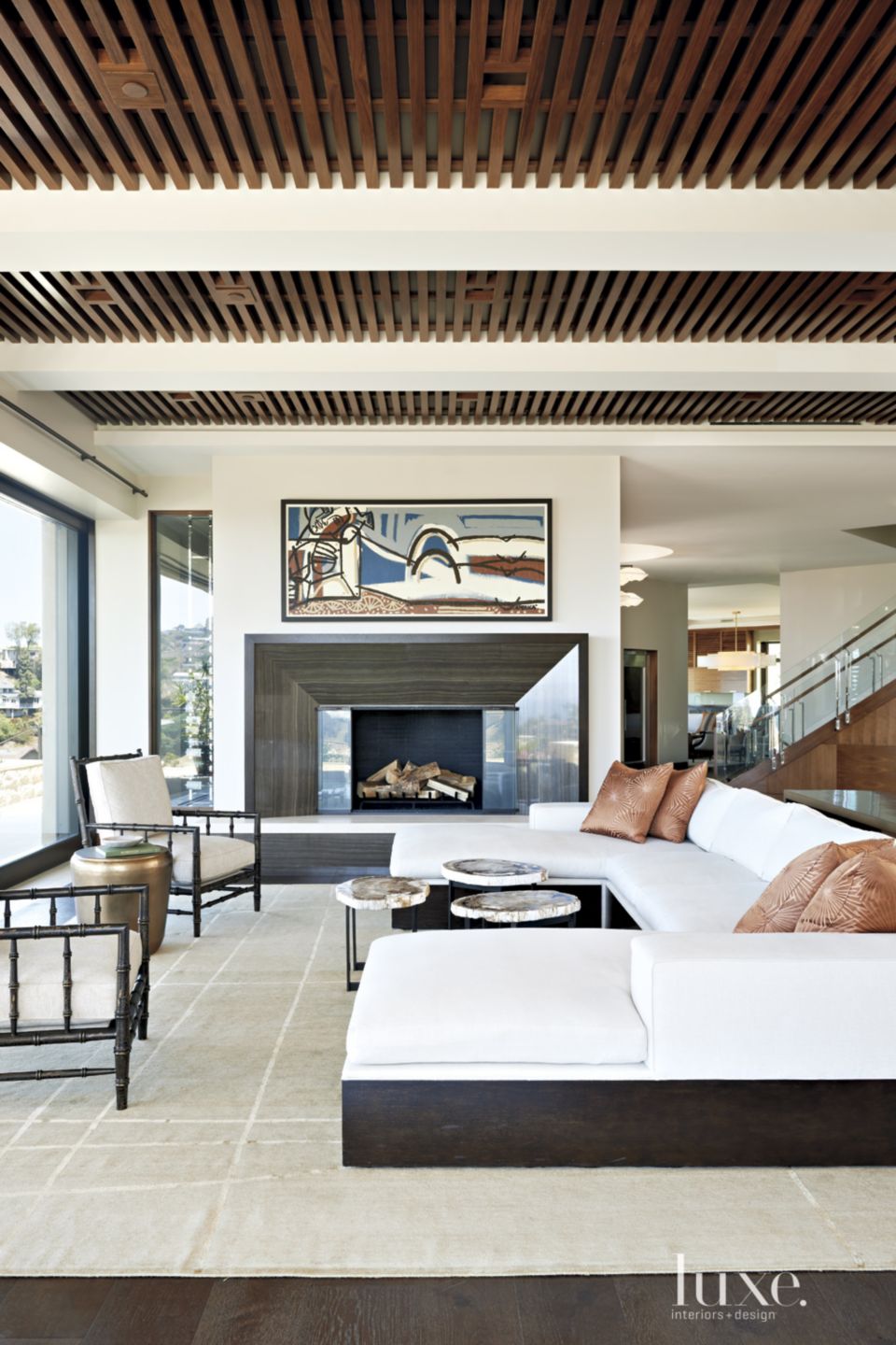 A Modern Hillside Laguna Beach Dwelling With A Resort Style