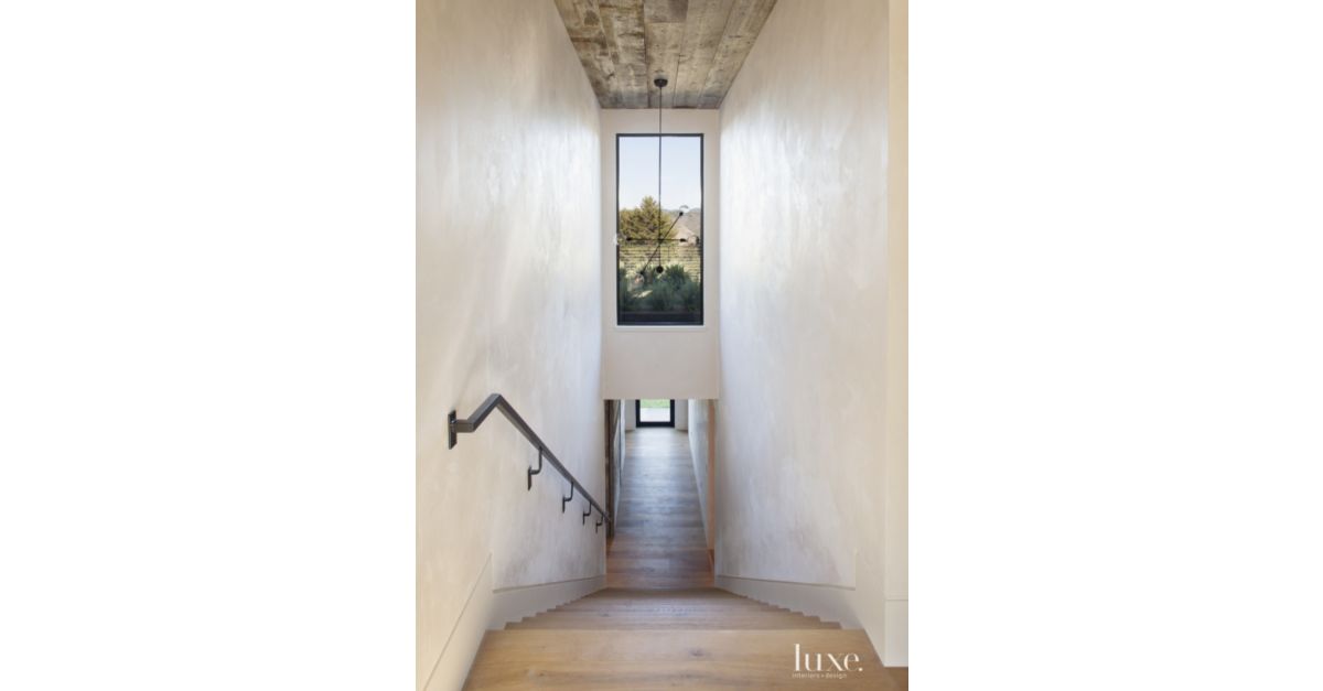 White Mountain White-Oak Stairway | LuxeSource | Luxe Magazine - The ...
